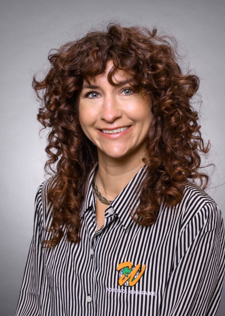 Portrait of Janelle Nutting